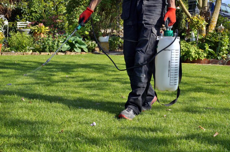 Grass Fertilizing Service in Honolulu, HI